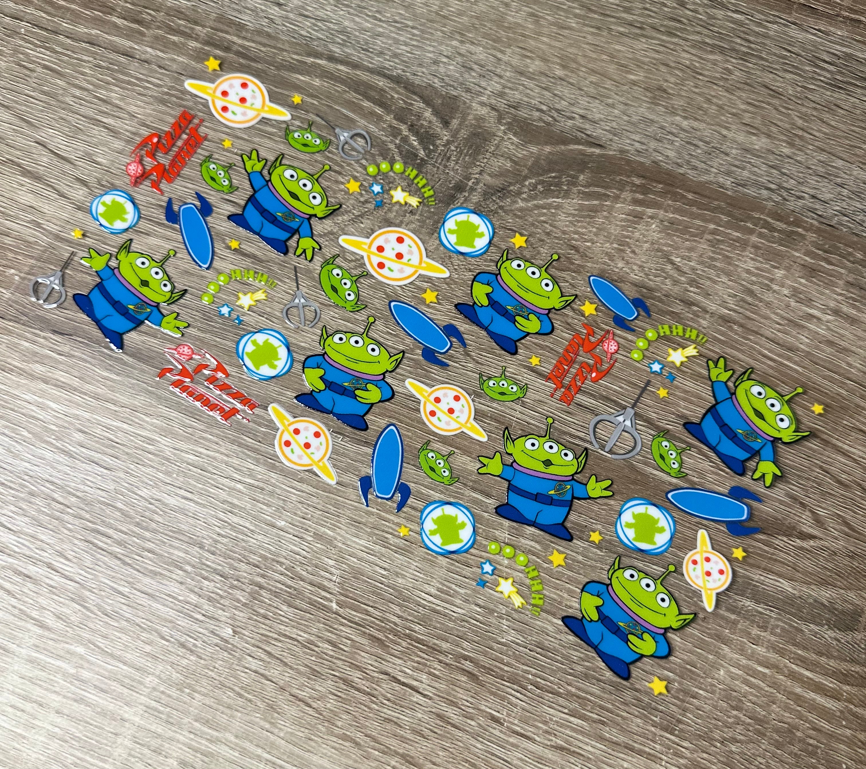 Aliens 16oz Double Sided UV DTF Wrap