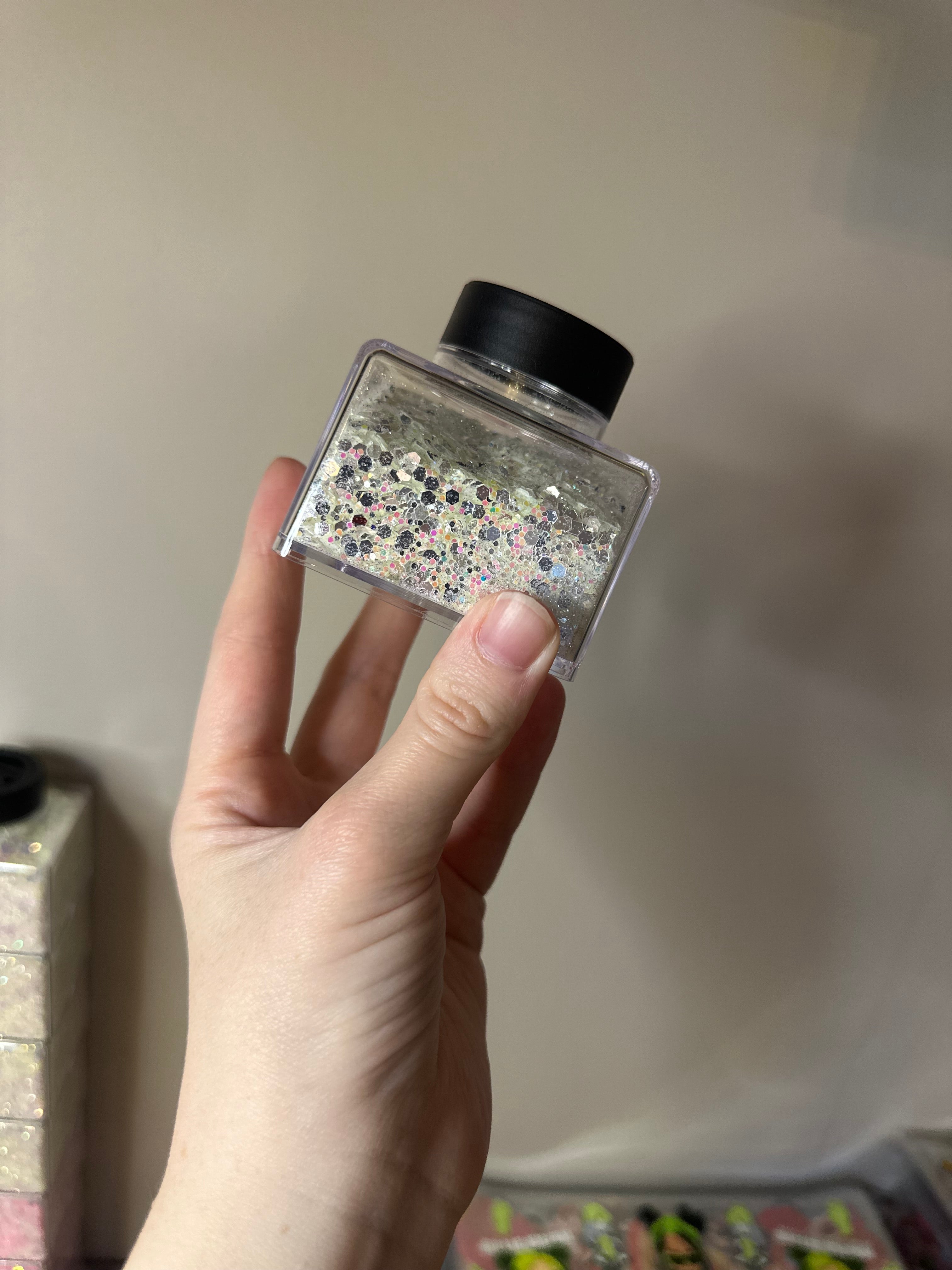 Glow In The Dark PET Glitter 50g | Solvent Resistant Glitter for Snow Globe Tumblers