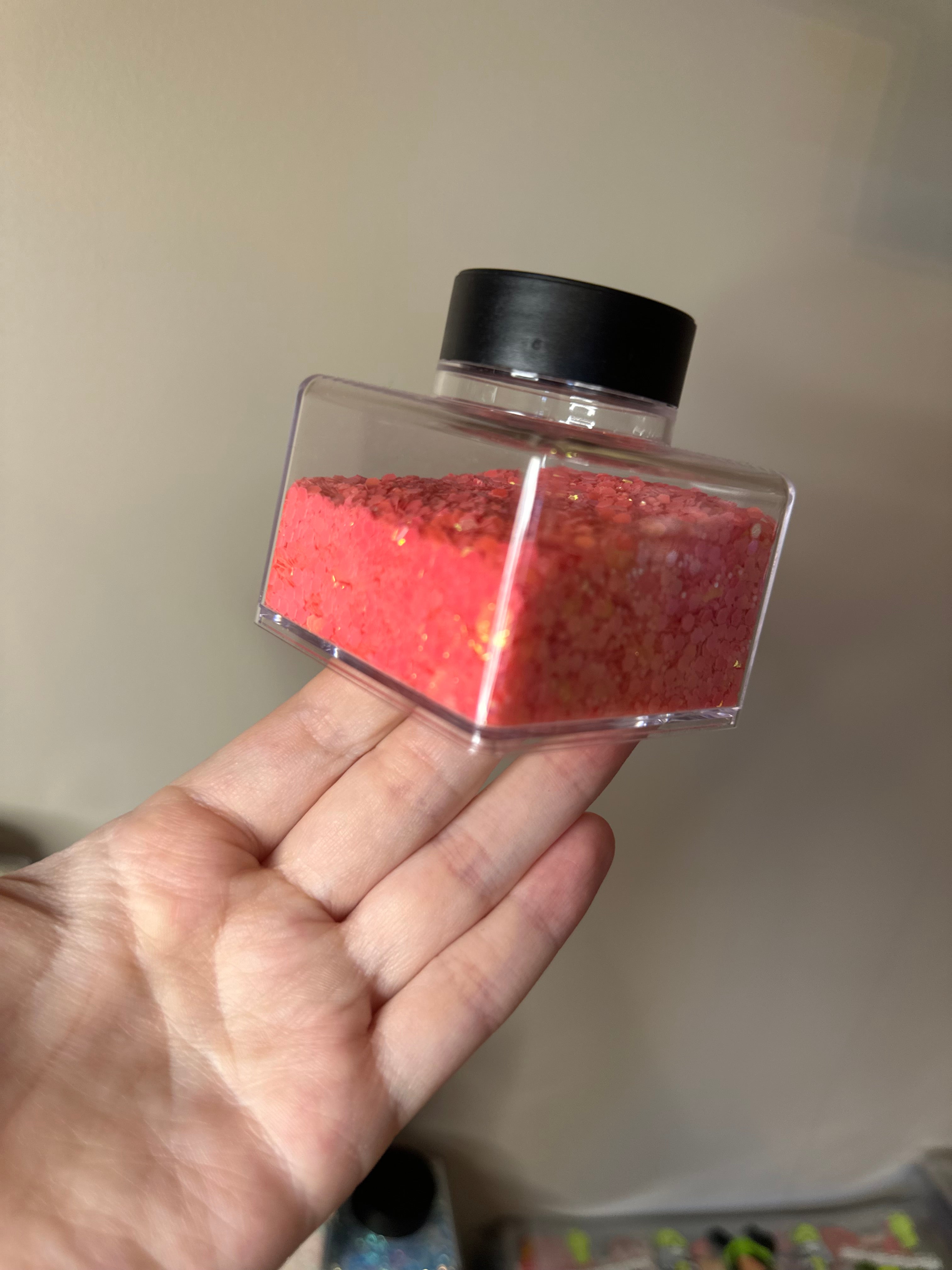 Glow In The Dark PET Glitter 50g | Solvent Resistant Glitter for Snow Globe Tumblers