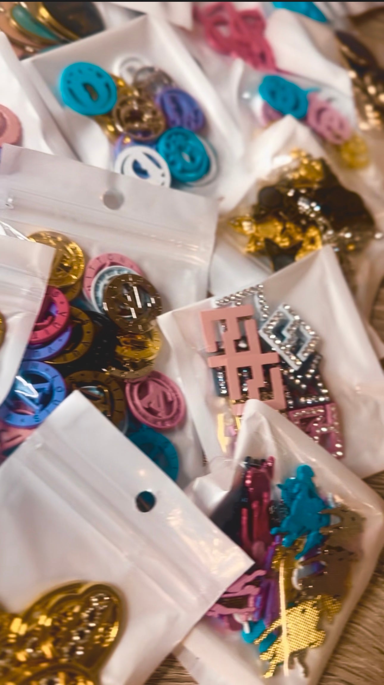 Flatback Designer Charm Bundles – Junk Case & Craft Sets
