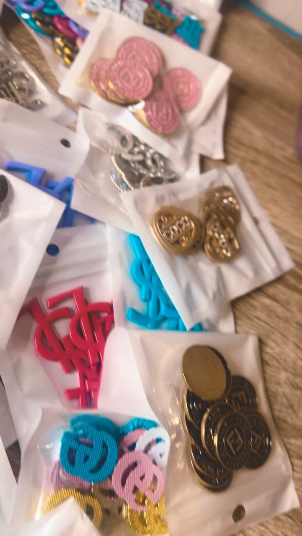 Flatback Designer Charm Bundles – Junk Case & Craft Sets